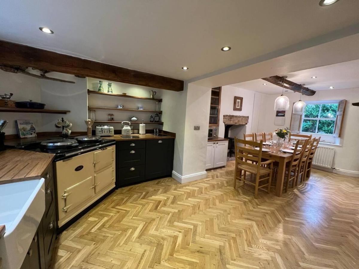 Stunning 4-Bed Grade II House In The Lake District Wigton Esterno foto