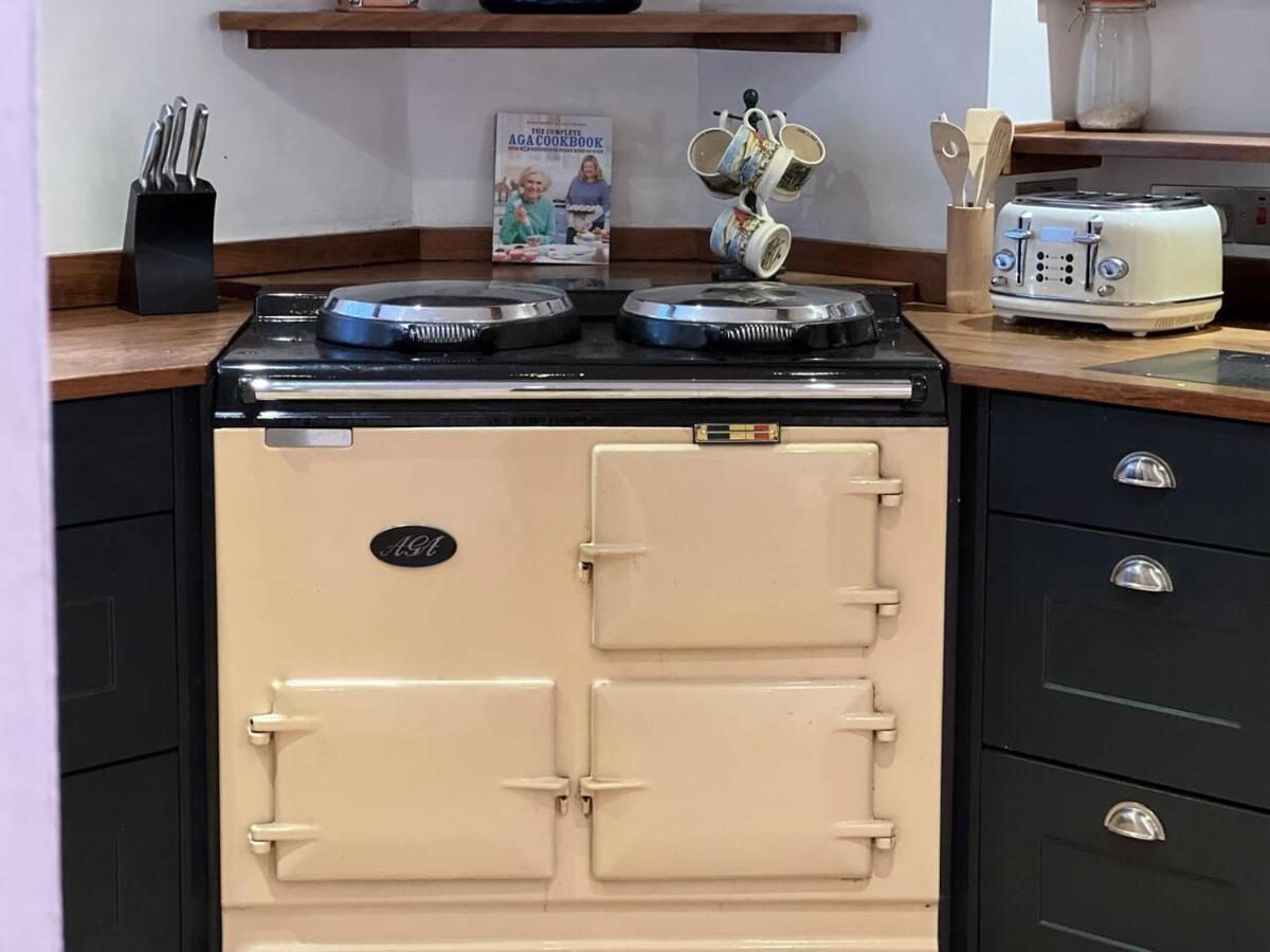 Stunning 4-Bed Grade II House In The Lake District Wigton Esterno foto
