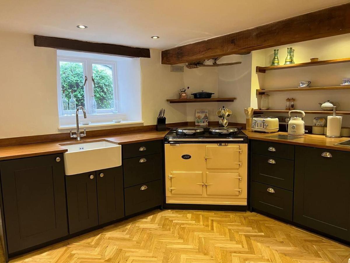 Stunning 4-Bed Grade II House In The Lake District Wigton Esterno foto