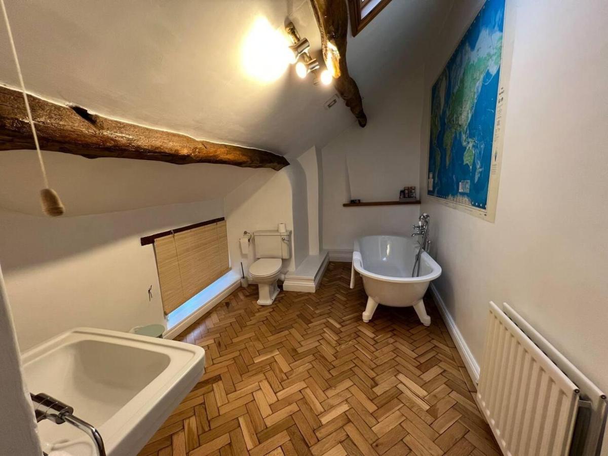 Stunning 4-Bed Grade II House In The Lake District Wigton Esterno foto